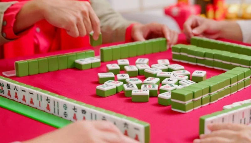 Concept of mahjong tiles game