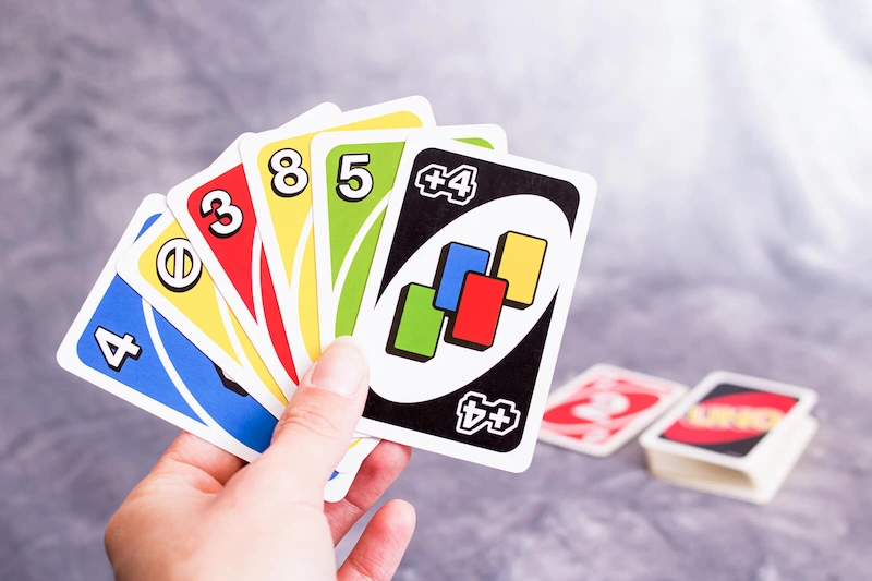 What is Uno card game? 